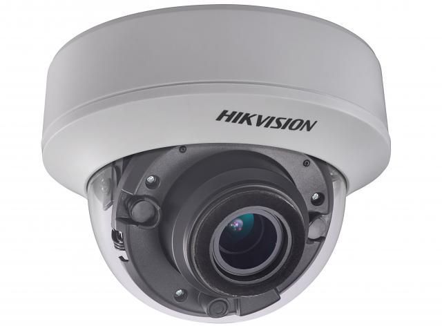 Камера видеонаблюдения HIKVISION DS-2CE56H5T-AITZ, 2.8 - 12 мм, белый Камера видеонаблюдения HIKVISION DS-2CE56H5T-AITZ, 2.8 - 12 мм, белыйКамеры видеонаблюдения<br>съемка: цветная; матрица: CMOS, 5Мп, объектив 2.8 - 12 мм; исполнение: уличная; видео: 20 кадр/с, 2560 х 1944; ИК-подсветка; съемка в HDR; влагозащищенная; низкотемпературная<br><br>Цвет: белый