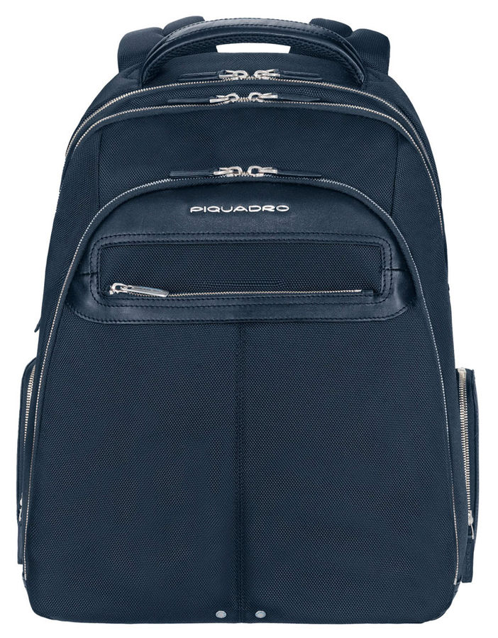 Рюкзак Piquadro Link CA1813LK/BLU2 синий натур.кожа/нейлон Рюкзак Piquadro Link CA1813LK/BLU2 синий натур.кожа/нейлонРюкзаки<br>материал: кожа натуральная и нейлон; отделение для ноутбука; диагональ ноутбука до: 15; отделение для планшета; отделение для кредитных карт; отделение для ручки; крепление для ключей<br><br>Линейка: Link<br>Цвет: синий