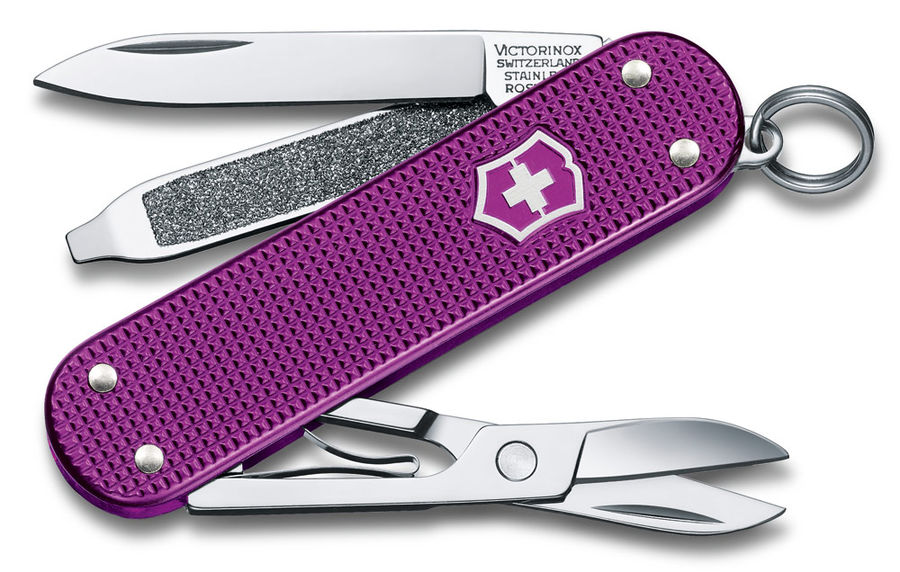 Нож перочинный Victorinox Alox Classic LE16 (0.6221.L16) 58мм 5функций фиолетовый подар.коробка Нож перочинный Victorinox Alox Classic LE16 (0.6221.L16) 58мм 5функций фиолетовый подар.коробкаНожи перочинные<br>количество функций: 5шт; длина лезвия: 40мм; марка стали лезвия: 1.4110<br><br>Цвет: фиолетовый