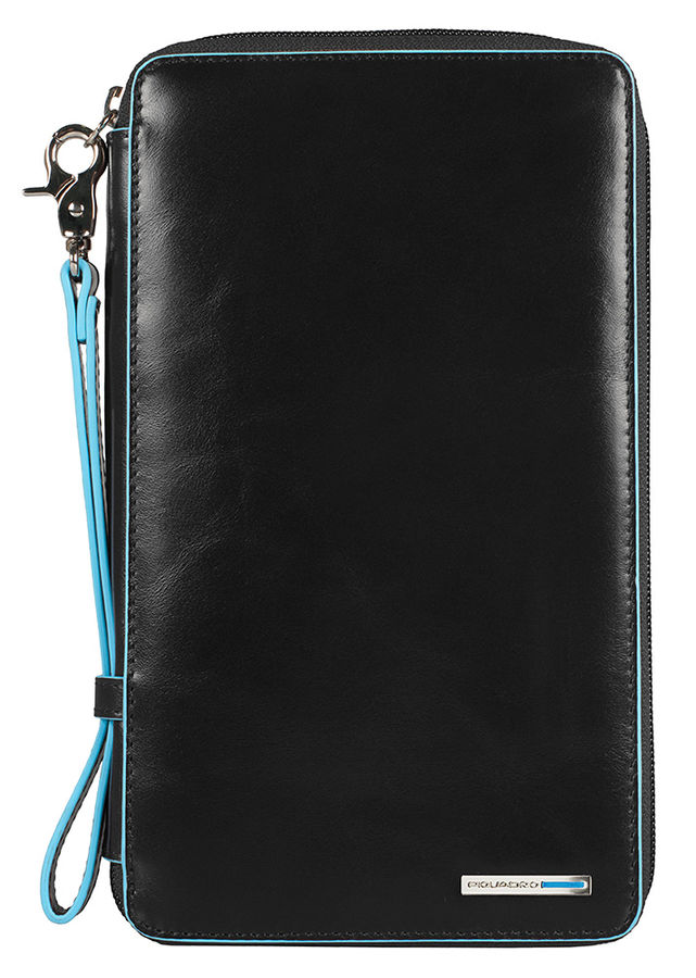 Мультипортмоне Piquadro Blue Square PP3246B2/N черный натур.кожа Мультипортмоне Piquadro Blue Square PP3246B2/N черный натур.кожаПортмоне<br>Мультипортмоне Piquadro Blue Square PP3246B2/N на молнии / Цвет: черный <br><br>Линейка: Blue Square<br>Цвет: черный