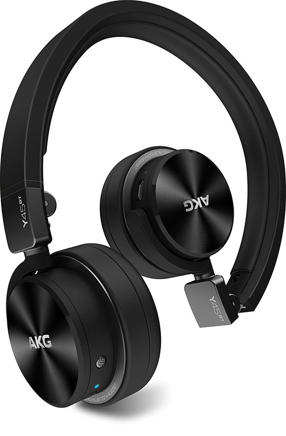 Гарнитура AKG Y45BTBLK, накладные, черный, беспроводные bluetooth Гарнитура AKG Y45BTBLK, накладные, черный, беспроводные bluetoothНаушники<br>тип соединения: беспроводные bluetooth; акустический тип: закрытые; тип амбушюр: накладные<br><br>Цвет: черный