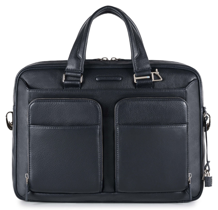 Сумка Piquadro Modus CA2849MO/BLU синий натур.кожа Сумка Piquadro Modus CA2849MO/BLU синий натур.кожаСумки<br>материал: кожа натуральная; отделение для ноутбука; диагональ ноутбука до: 14; отделение для планшета; отделение для кредитных карт; отделение для ручки; отделение для мелочей; карман для бутылки; крепление для ключей<br><br>Линейка: Modus<br>Цвет: синий