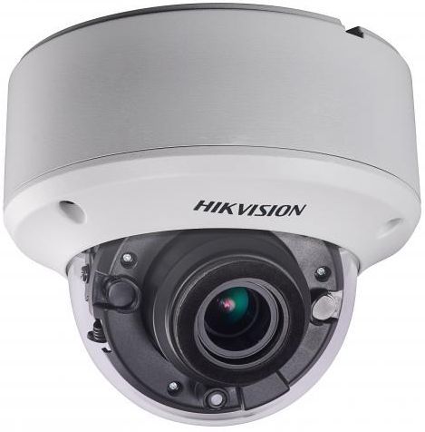 Камера видеонаблюдения HIKVISION DS-2CE56D7T-VPIT3Z, 2.8 - 12 мм, белый Камера видеонаблюдения HIKVISION DS-2CE56D7T-VPIT3Z, 2.8 - 12 мм, белыйКамеры видеонаблюдения<br>съемка: цветная; матрица: CMOS, 2Мп, объектив 2.8 - 12 мм; исполнение: уличная; видео: 25 кадр/с, 1920 х 1080; ИК-подсветка; съемка в HDR; антивандальная; влагозащищенная; низкотемпературная<br><br>Цвет: белый