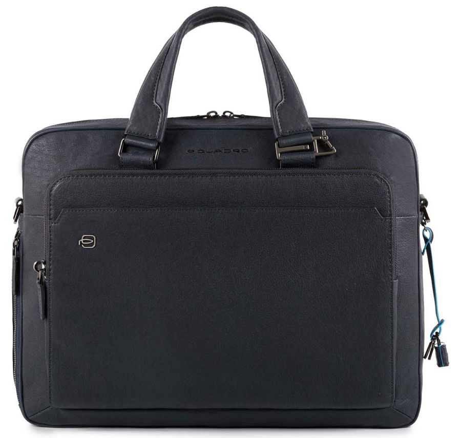 Сумка Piquadro Black Square CA4027B3/BLU синий натур.кожа Сумка Piquadro Black Square CA4027B3/BLU синий натур.кожаСумки<br>Портфель выполнен из натуральной телячьей кожи. Внутри отделение для ноутбука 15, карман для планшета и телефона, органайзер для ручек, держатель для ключей. В комплекте мешочек для бутылки. Снаружи большой карман на молнии и карман на магните. Сзади - крепление на ручку багажа.<br><br>Линейка: Black Square<br>Цвет: синий