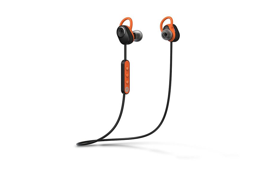 Гарнитура MOTOROLA Verve Loop, вкладыши, черный/оранжевый, беспроводные bluetooth Гарнитура MOTOROLA Verve Loop, вкладыши, черный/оранжевый, беспроводные bluetoothНаушники<br>VerveLoop получили дужки для надёжного заушного крепления наушников и защищённый от попадания пота/капель дождя корпус.Пульт со встроенным микрофоном на кабеле, позволяет принимать звонки и регулировать громкость музыки.<br><br>Цвет: черный/оранжевый