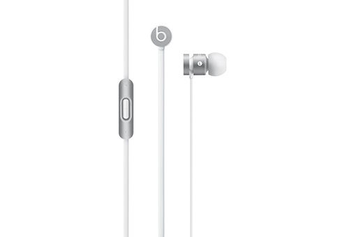 Гарнитура BEATS Urbeats 2 Clear PKG 6, вкладыши, серебристый, проводные Гарнитура BEATS Urbeats 2 Clear PKG 6, вкладыши, серебристый, проводныеНаушники<br>Эксклюзивная конструкция драйвера наушников Beats urBeats позволяет воспроизводить глубокий бас, головокружительные высокие и чрезвычайно чистые средние частоты, чтобы вы наслаждались студийным звучанием любимой музыки.<br><br>Цвет: серебристый