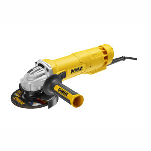 Угловая шлифмашина DEWALT DWE4205-KS Угловая шлифмашина DEWALT DWE4205-KSУглошлифовальные машины<br>потребляемая мощность: 1010Вт; число оборотов: 11000 об/мин; диаметр круга: 125мм; резьба шпинделя: M14; система гашения вибрации; вес: 2.2кг<br>