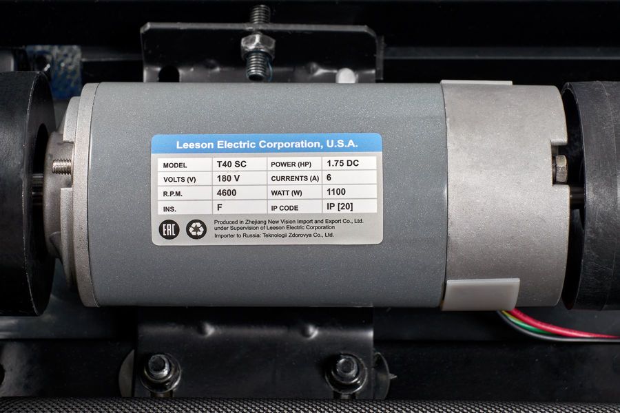 Характеристики Беговая дорожка Titanium One TO T40 SC черный (1429793