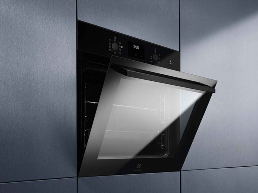 Духовой шкаф electrolux oed5c50z черный