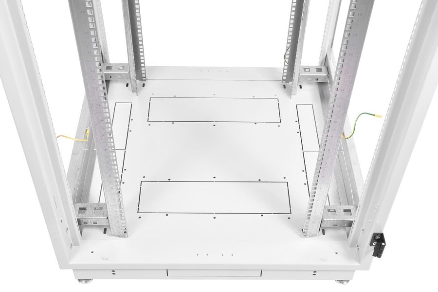 Шкаф коммутационный цмо напольный 42u 600x800мм